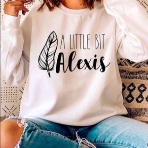Super cute Alexis rose sweat shirt